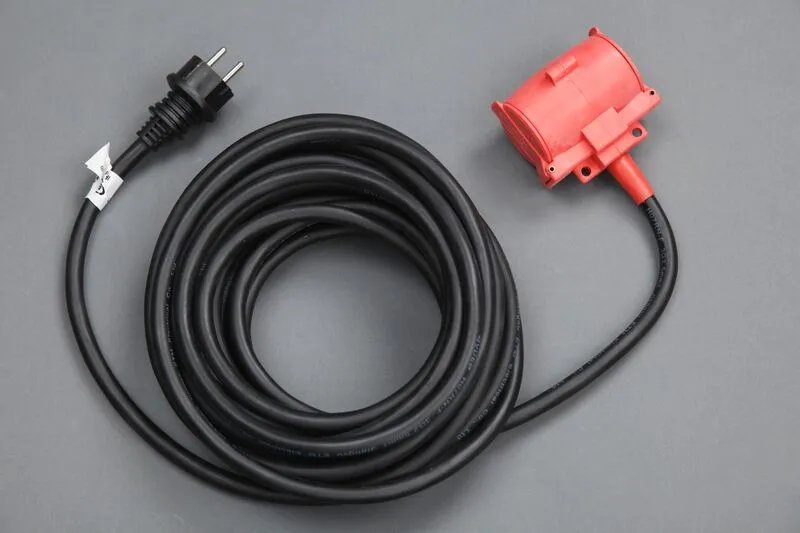 2-os 10m 3x2.5H07RN-F